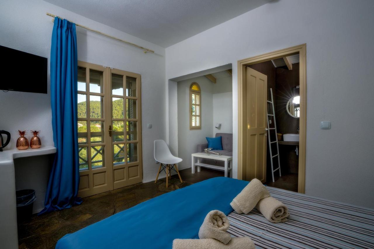Petra Mare Suites Vourvourou Esterno foto