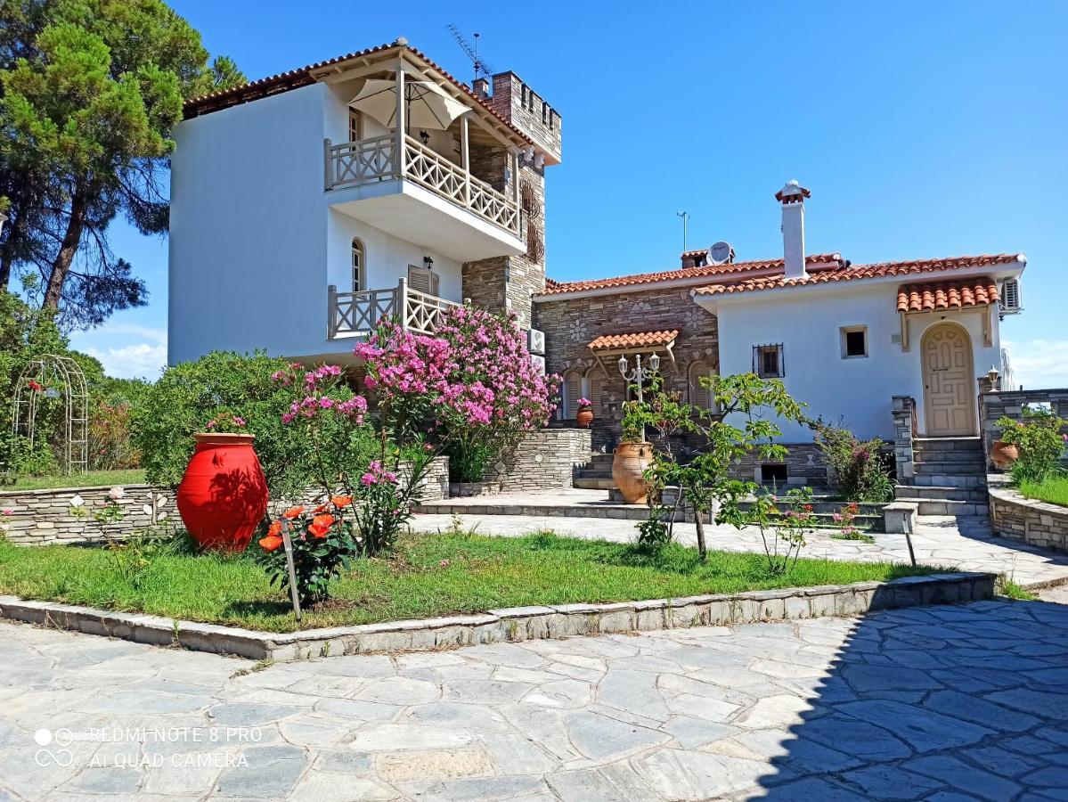 Petra Mare Suites Vourvourou Esterno foto