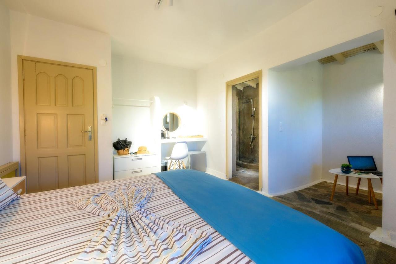 Petra Mare Suites Vourvourou Esterno foto