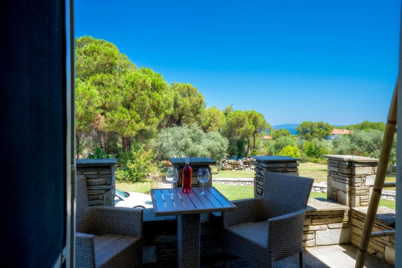 Petra Mare Suites Vourvourou Esterno foto