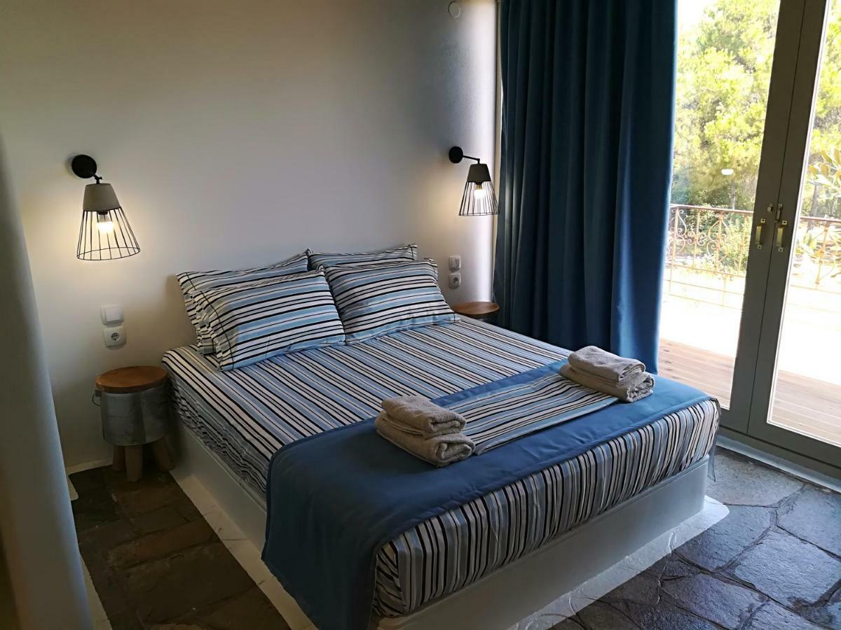 Petra Mare Suites Vourvourou Esterno foto